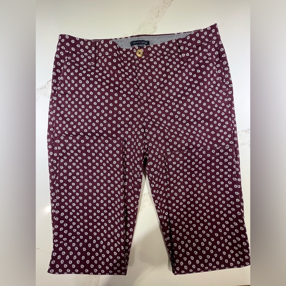 Tommy Hilfiger jeans, maroon with white design, Size 6 - Picture 4 of 5